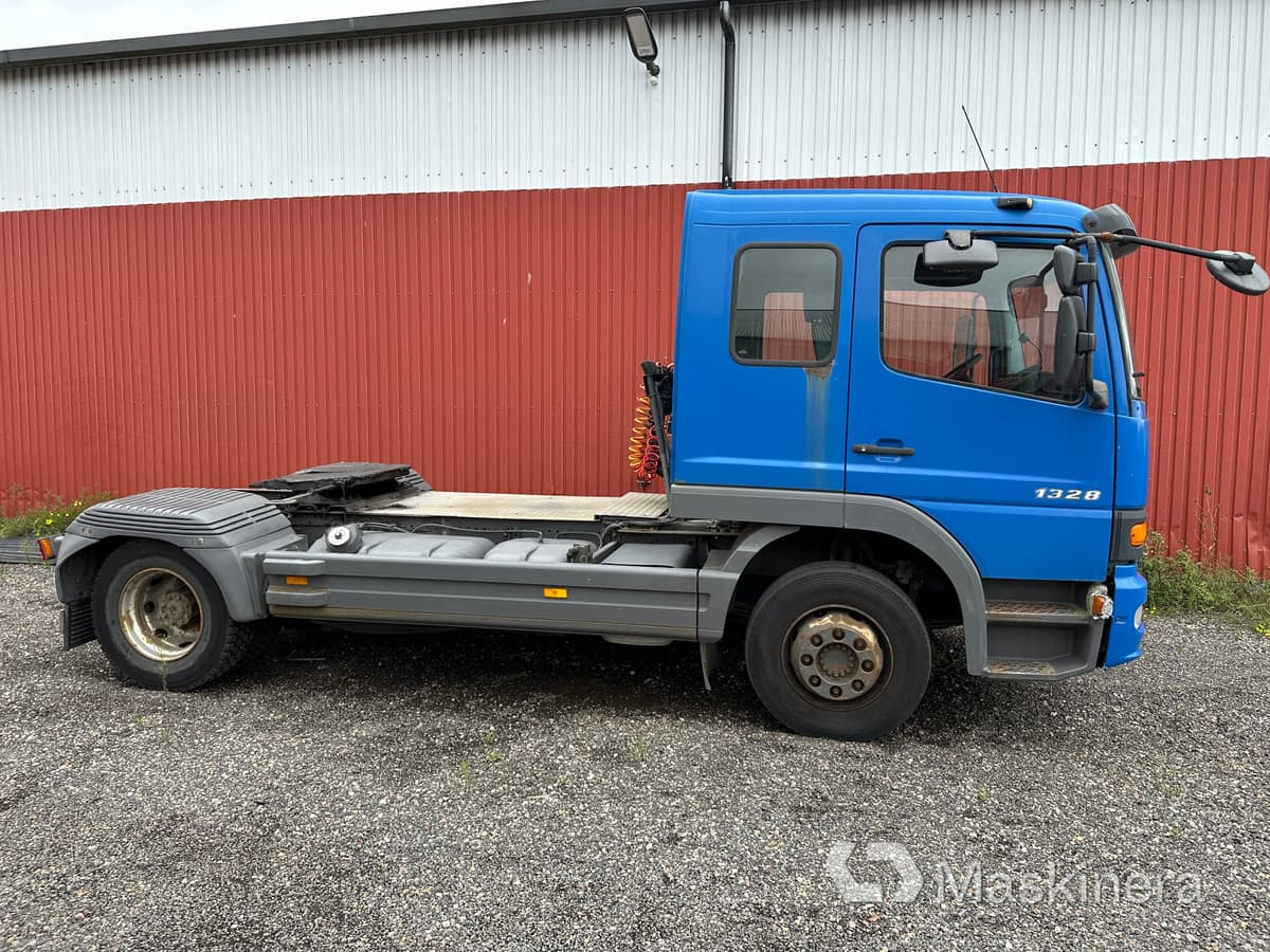 Lastbil Mercedes-Benz Atego 1328 LS 4X - Diğer araçlar: fotoğraf 2 Lastbil Mercedes-Benz Atego 1328 LS 4X - Diğer araçlar: fotoğraf 2