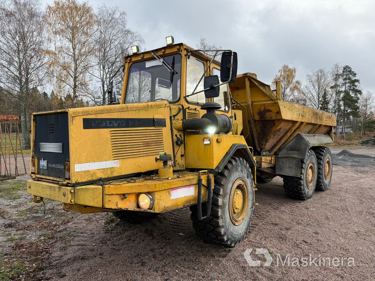 Dumper Volvo A25 5350B 6X6 - Belden kırma kaya kamyonu: fotoğraf 1 Dumper Volvo A25 5350B 6X6 - Belden kırma kaya kamyonu: fotoğraf 1
