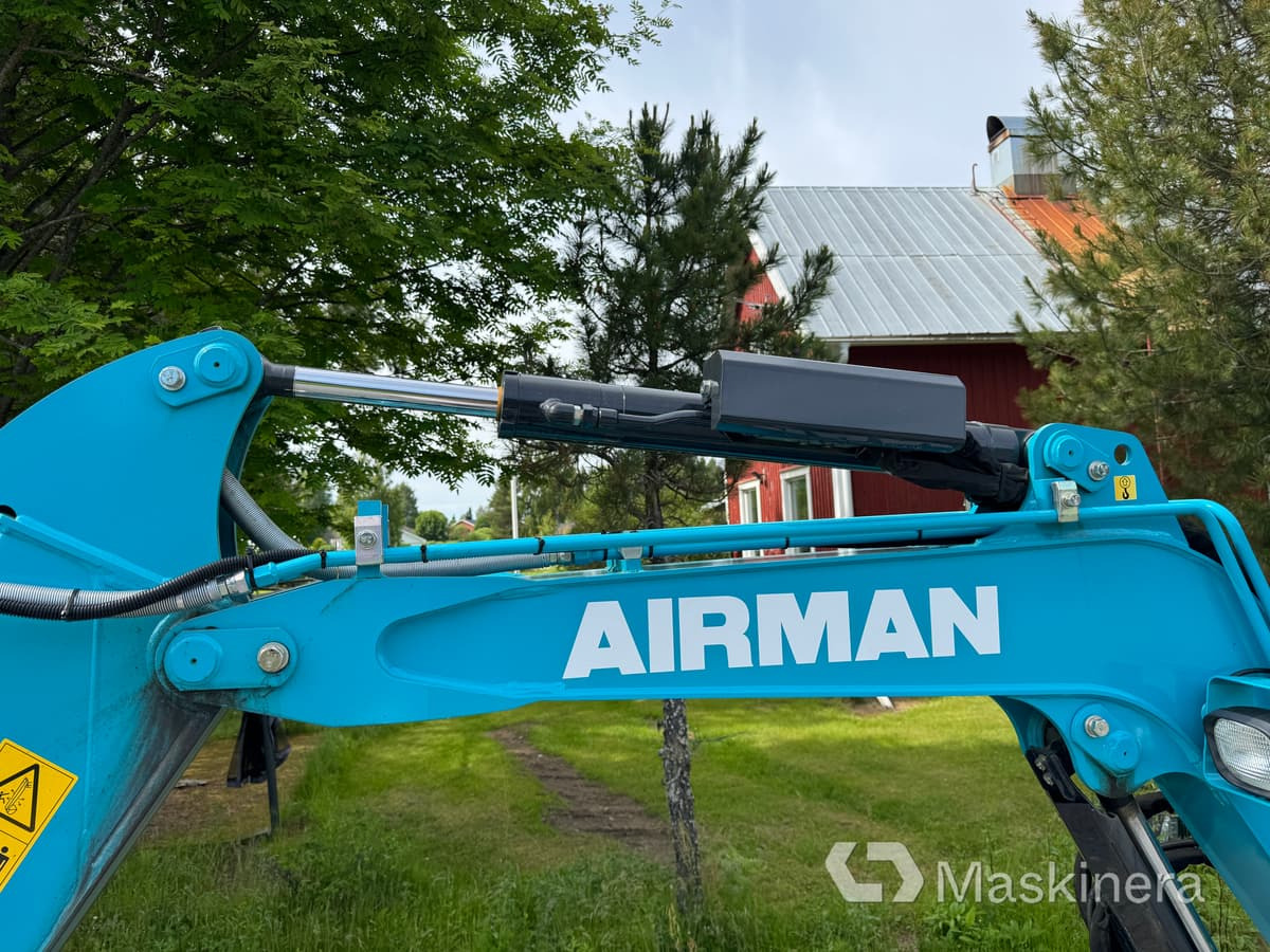 Paletli ekskavatör Grävmaskin Airman AX33u-7 med tillbehör: fotoğraf 49