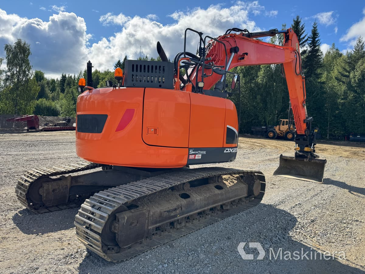 Grävmaskin Doosan DX235LCR-5 - Paletli ekskavatör: fotoğraf 5 Grävmaskin Doosan DX235LCR-5 - Paletli ekskavatör: fotoğraf 5