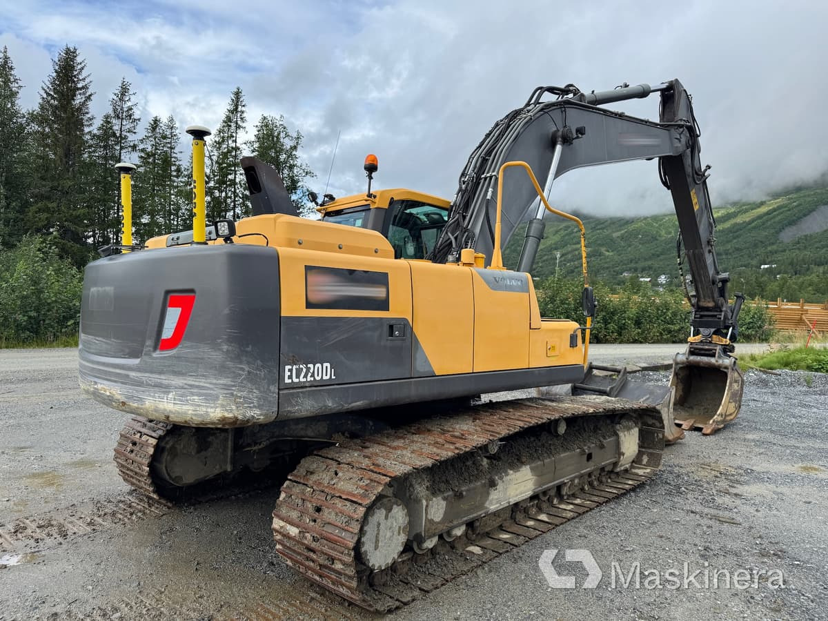 Grävmaskin Volvo EC220DL med tillbehör - Paletli ekskavatör: fotoğraf 5 Grävmaskin Volvo EC220DL med tillbehör - Paletli ekskavatör: fotoğraf 5