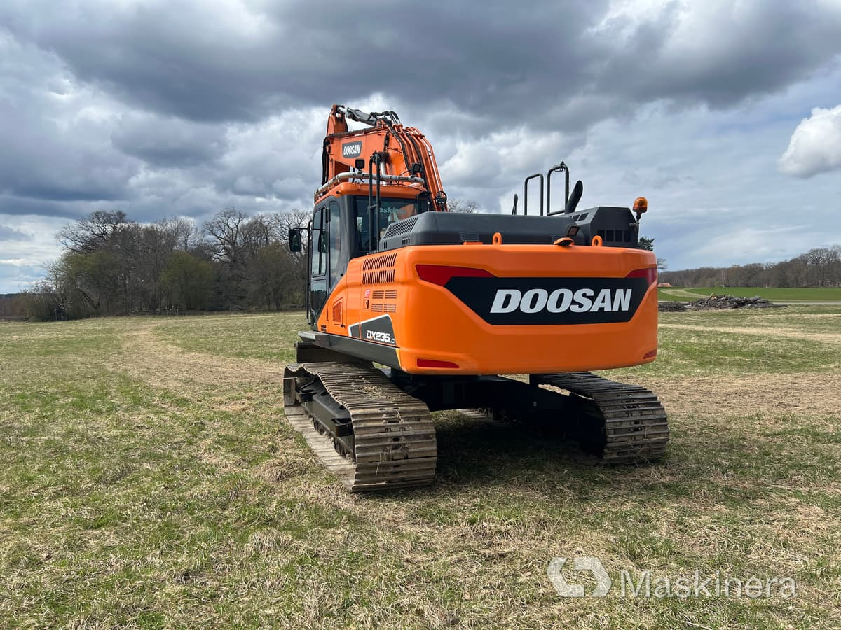 Grävmaskin Doosan DX235NLC-5 med grävsystem - Paletli ekskavatör: fotoğraf 4 Grävmaskin Doosan DX235NLC-5 med grävsystem - Paletli ekskavatör: fotoğraf 4