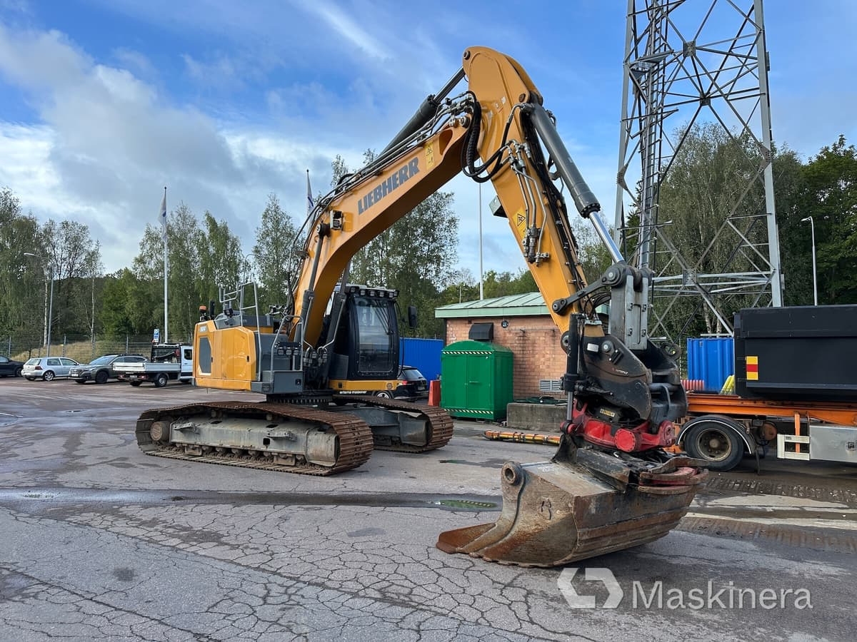 Grävmaskin Liebherr R924 WLC med maskinstyrning - Paletli ekskavatör: fotoğraf 1 Grävmaskin Liebherr R924 WLC med maskinstyrning - Paletli ekskavatör: fotoğraf 1