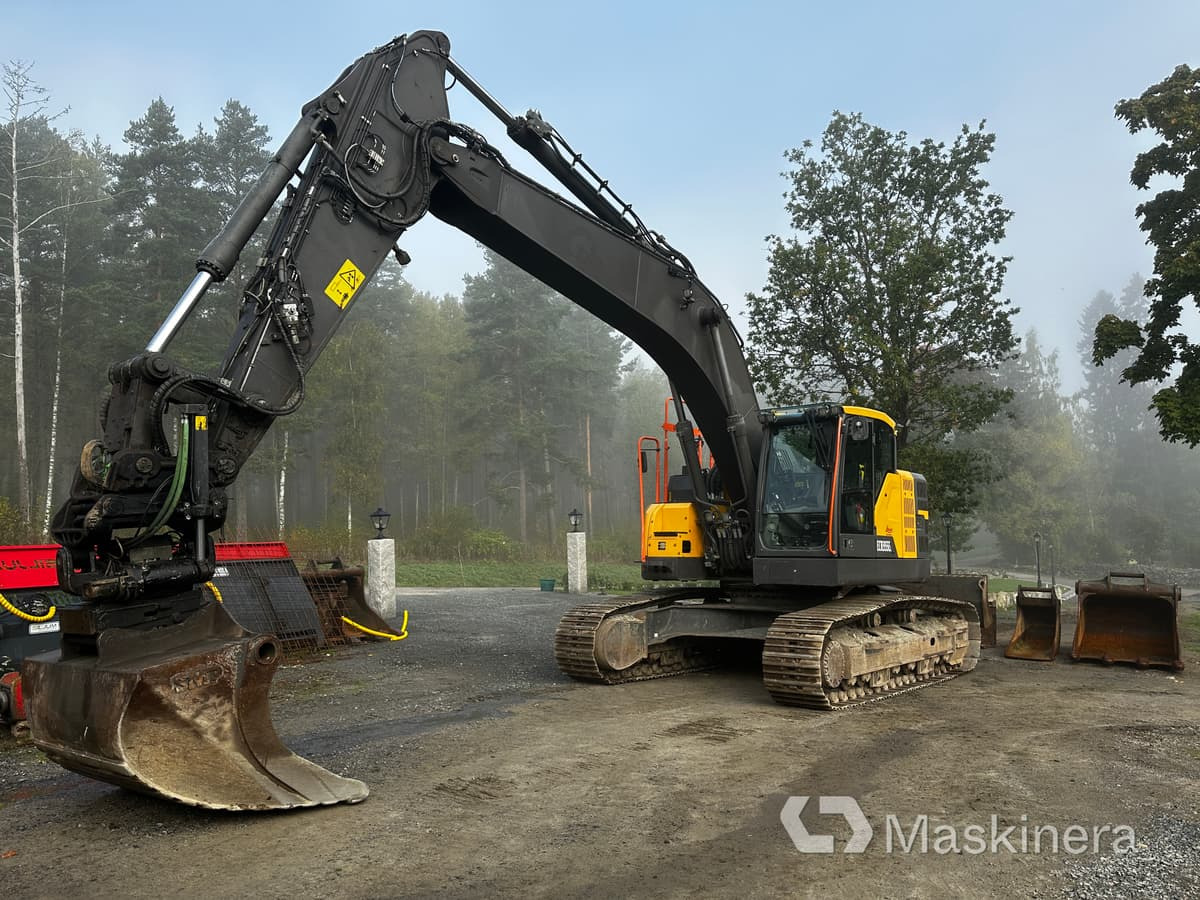Grävmaskin Volvo ECR355EL GPS & tillbehör - Paletli ekskavatör: fotoğraf 1 Grävmaskin Volvo ECR355EL GPS & tillbehör - Paletli ekskavatör: fotoğraf 1