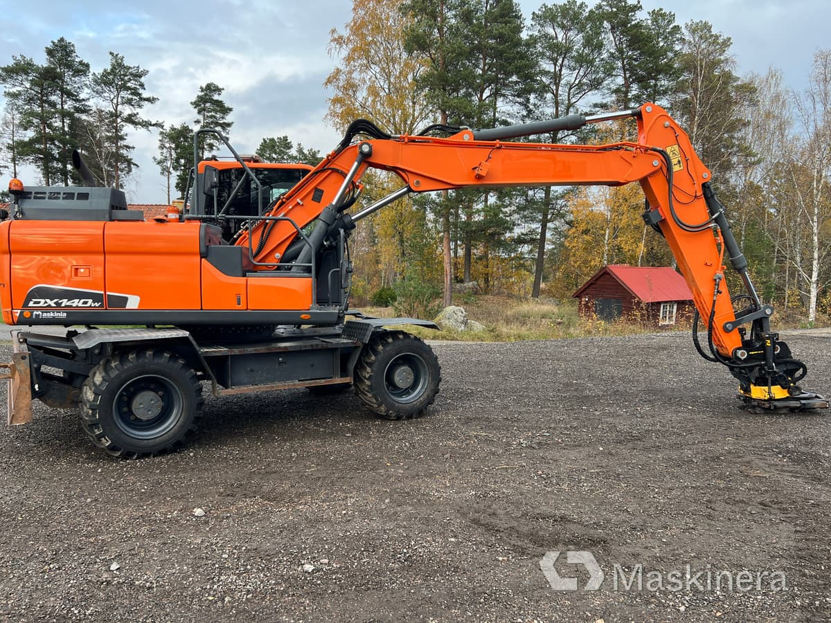 Hjulgrävare Doosan DX140-5 - Paletli ekskavatör: fotoğraf 4 Hjulgrävare Doosan DX140-5 - Paletli ekskavatör: fotoğraf 4