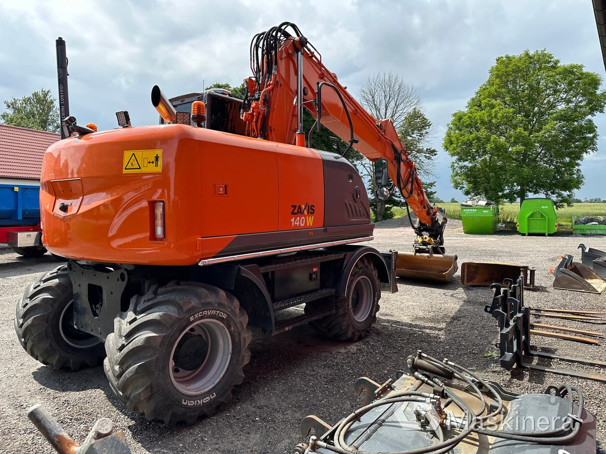 Hjulgrävare Hitachi ZX140W-3 - Paletli ekskavatör: fotoğraf 4 Hjulgrävare Hitachi ZX140W-3 - Paletli ekskavatör: fotoğraf 4