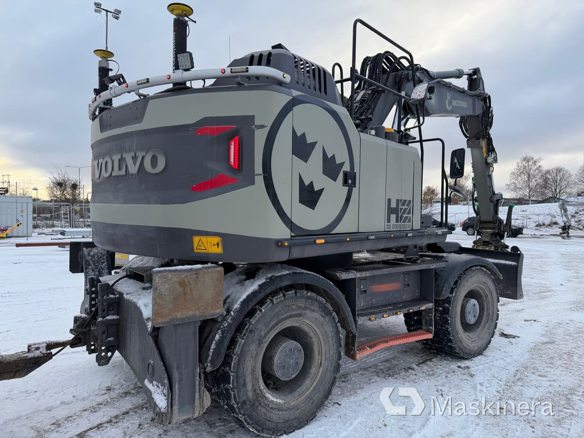 Hjulgrävare Volvo EW160E med tillbehör - Paletli ekskavatör: fotoğraf 5 Hjulgrävare Volvo EW160E med tillbehör - Paletli ekskavatör: fotoğraf 5