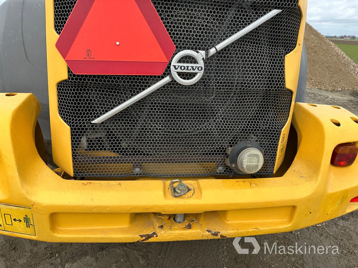 Tekerlekli yükleyici Hjullastare Volvo L60G [ Copy ]: fotoğraf 18