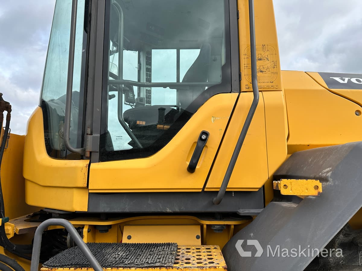Tekerlekli yükleyici Hjullastare Volvo L60G [ Copy ]: fotoğraf 42