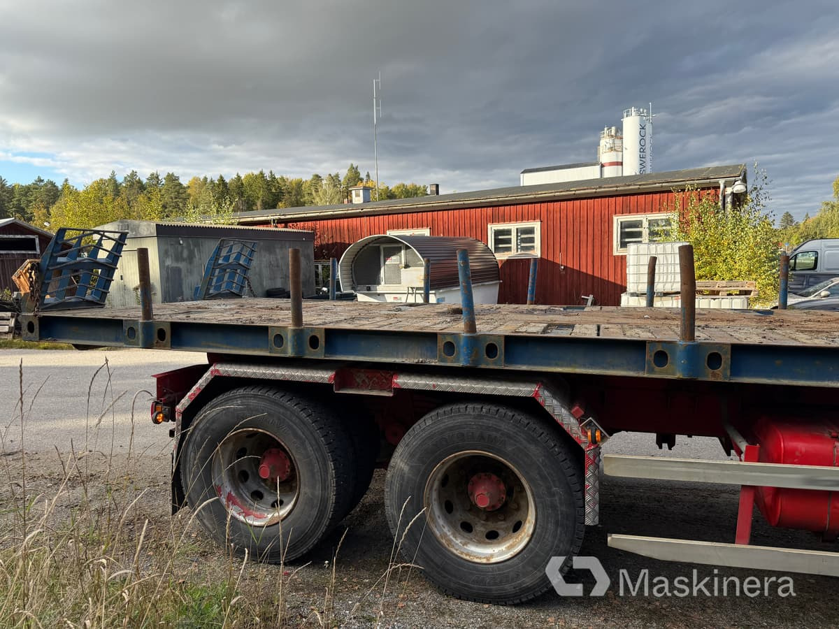 Lastväxlare Scania R420 6X4 Tridem med maskinflak och grusflak - Kancalı yükleyici kamyon: fotoğraf 5 Lastväxlare Scania R420 6X4 Tridem med maskinflak och grusflak - Kancalı yükleyici kamyon: fotoğraf 5
