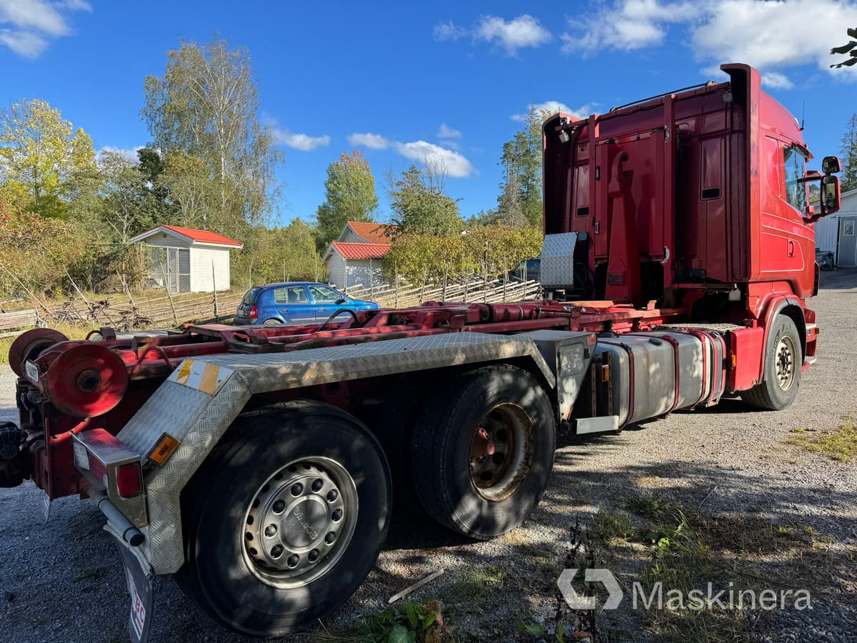 Lastväxlare Scania R500LB6X2*4HHA - Kancalı yükleyici kamyon: fotoğraf 5 Lastväxlare Scania R500LB6X2*4HHA - Kancalı yükleyici kamyon: fotoğraf 5