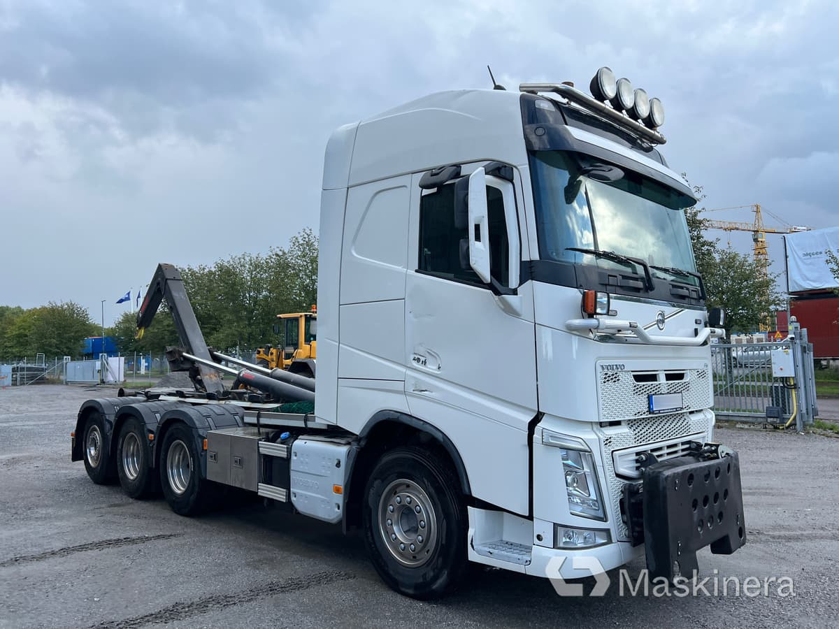 Lastväxlare Volvo FH 8x4 Tridem - Kancalı yükleyici kamyon: fotoğraf 3 Lastväxlare Volvo FH 8x4 Tridem - Kancalı yükleyici kamyon: fotoğraf 3