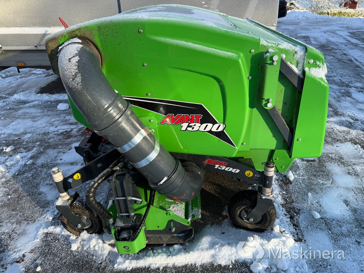 Lövsug 1300mm Avantfäste - Bahçe makinesi: fotoğraf 4 Lövsug 1300mm Avantfäste - Bahçe makinesi: fotoğraf 4