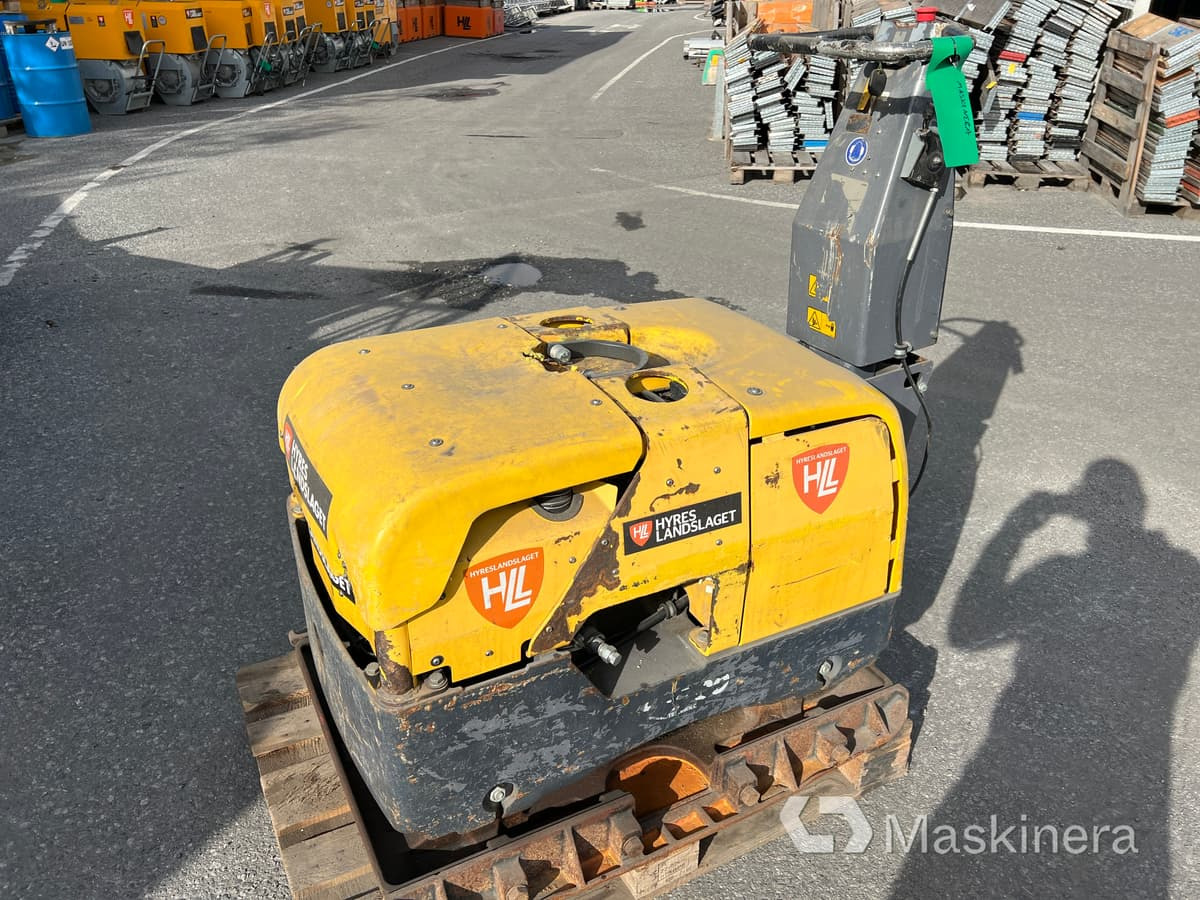 Markvibrator Atlas Copco LH700 - Titreşimli kompaktör: fotoğraf 1 Markvibrator Atlas Copco LH700 - Titreşimli kompaktör: fotoğraf 1