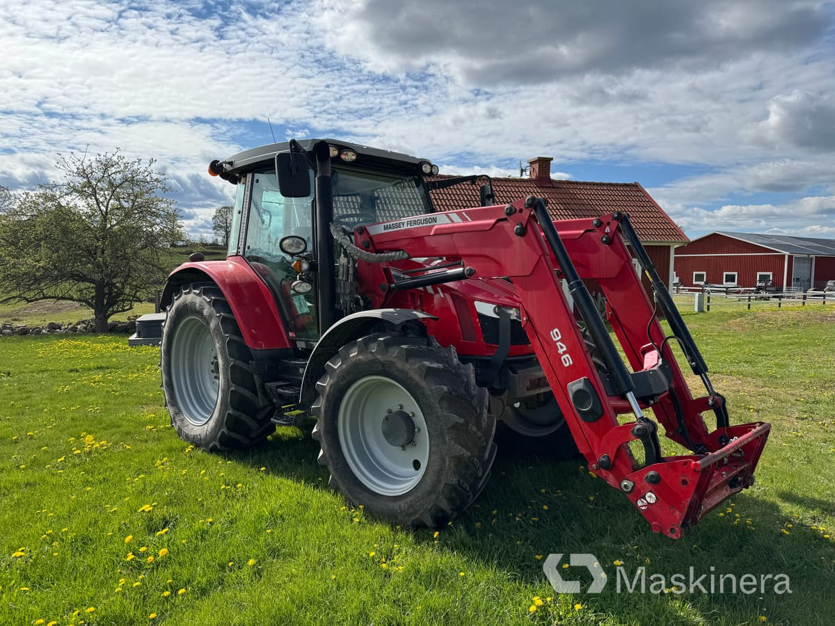 Massey Ferguson 5610 Traktor Massey Ferguson MF 5610 - Traktör: fotoğraf 3 Massey Ferguson 5610 Traktor Massey Ferguson MF 5610 - Traktör: fotoğraf 3