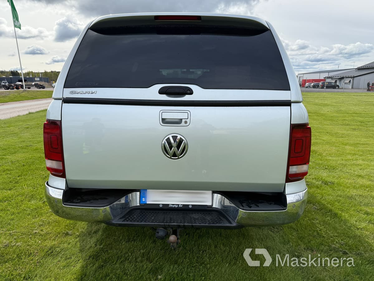Pickup Volkswagen Amarok highline med kåpa - Küçük panelvan: fotoğraf 4 Pickup Volkswagen Amarok highline med kåpa - Küçük panelvan: fotoğraf 4