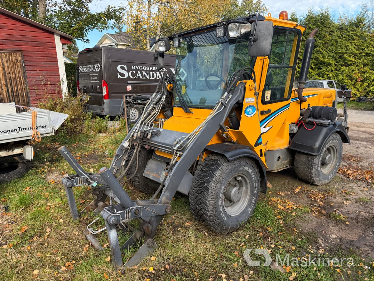 Redskapsbärare Wille 455B med snöutrustning - Tekerlekli yükleyici: fotoğraf 1 Redskapsbärare Wille 455B med snöutrustning - Tekerlekli yükleyici: fotoğraf 1