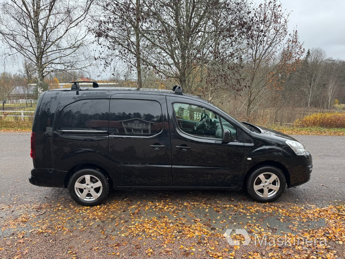 Skåpbil Citroen Berlingo - Küçük panelvan: fotoğraf 4 Skåpbil Citroen Berlingo - Küçük panelvan: fotoğraf 4