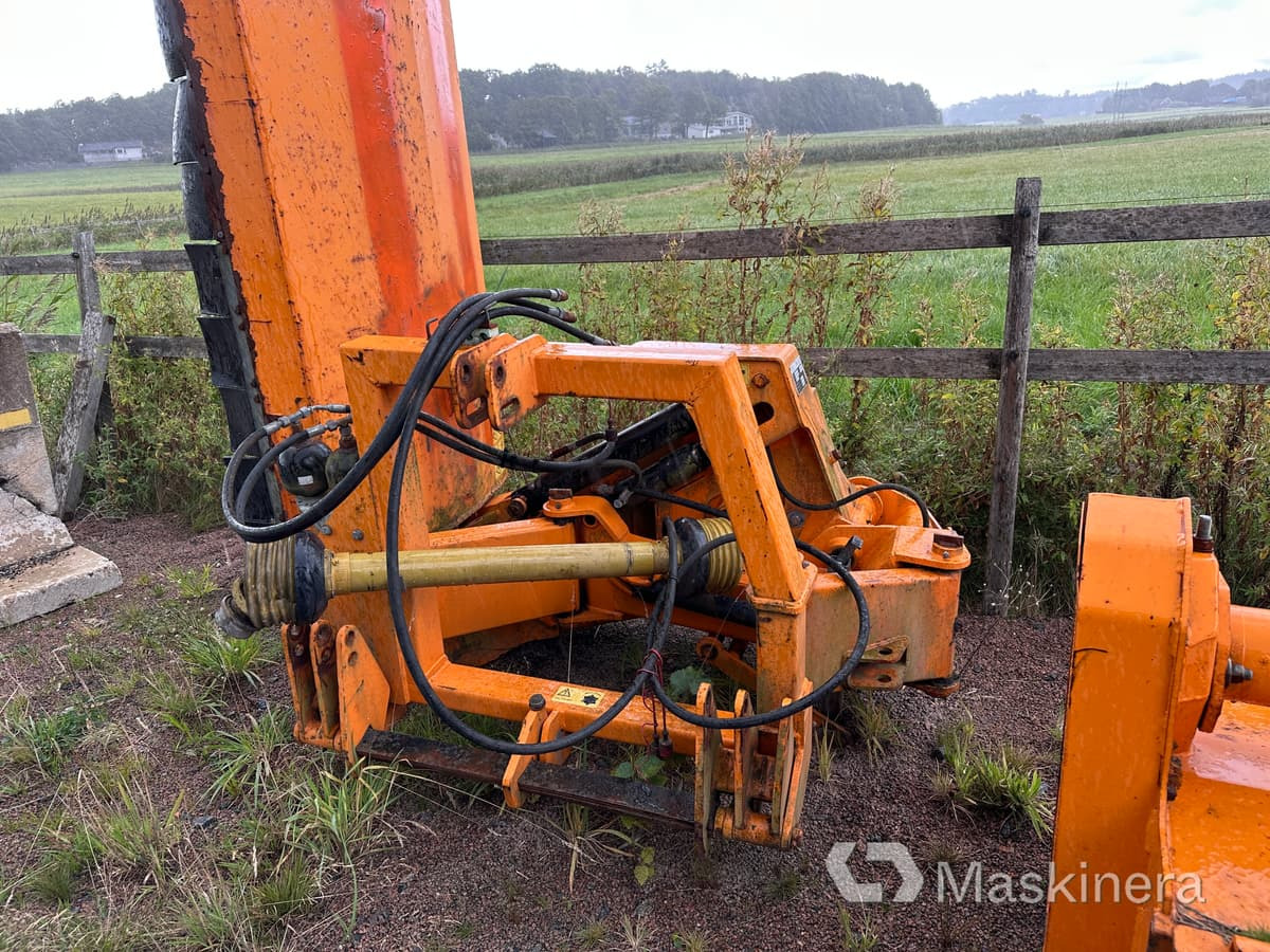 Släntklippare Votex Jumbo Flex 230 - Banket biçme makinası: fotoğraf 2 Släntklippare Votex Jumbo Flex 230 - Banket biçme makinası: fotoğraf 2