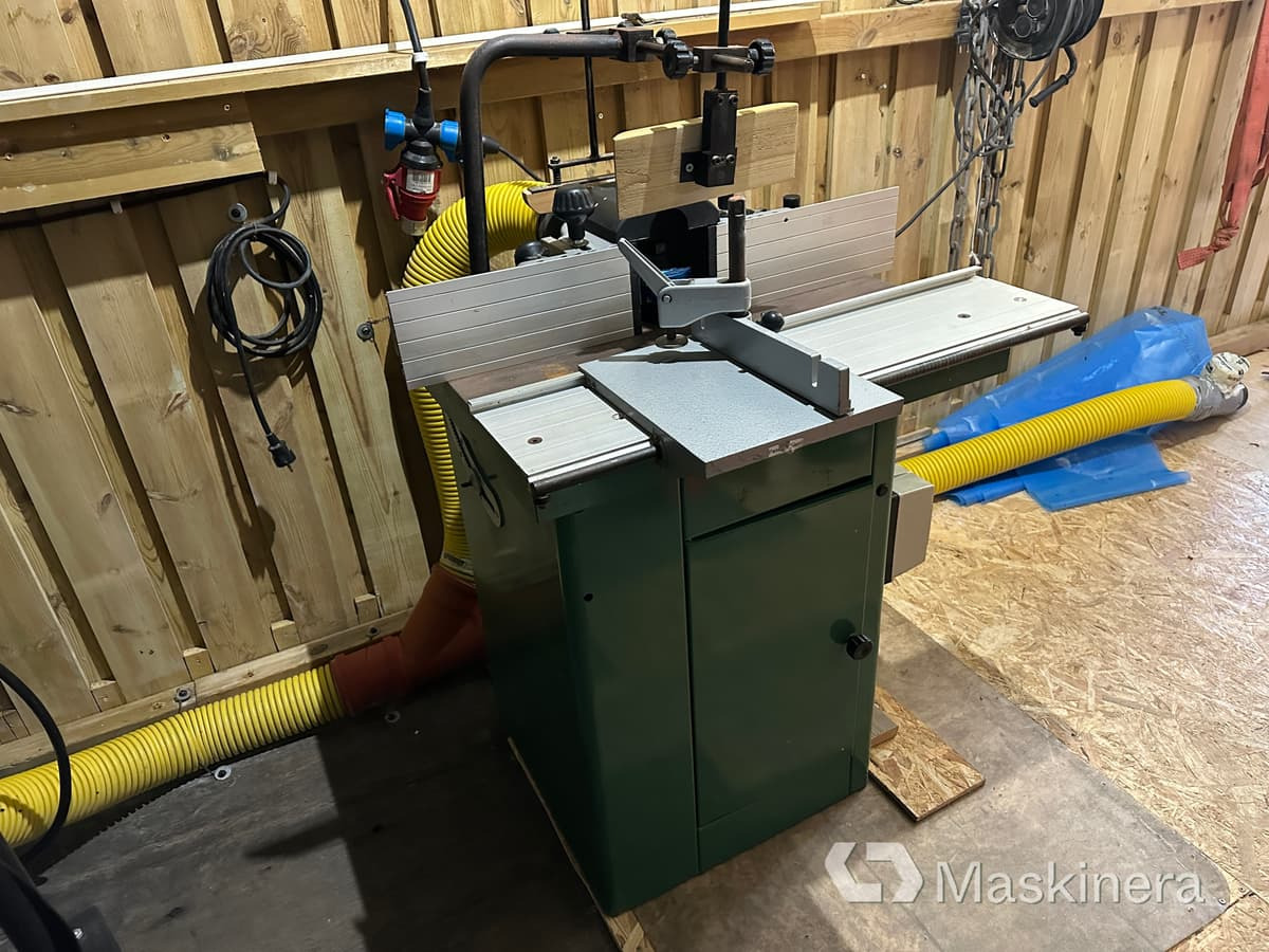 Vertikalfräs KUFO SK-28SP med LUNA spånsug - Ahşap işleme makinesi: fotoğraf 4 Vertikalfräs KUFO SK-28SP med LUNA spånsug - Ahşap işleme makinesi: fotoğraf 4