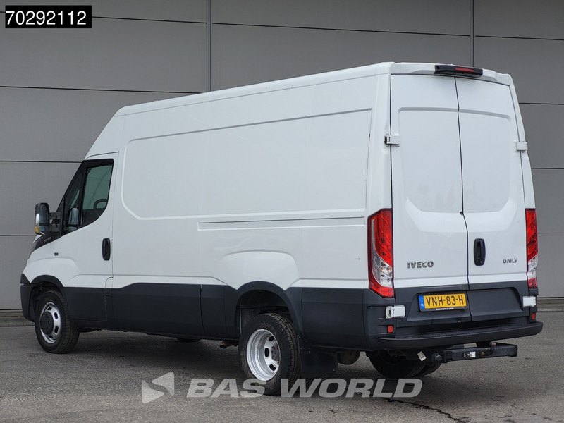 Iveco Daily 35C15 3,0L Dubbellucht L2H2 3,5t Trekhaak Navi Airco Cruise Camera L2 12m3 Airco Trekhaak Cruise control - Panelvan: fotoğraf 2 Iveco Daily 35C15 3,0L Dubbellucht L2H2 3,5t Trekhaak Navi Airco Cruise Camera L2 12m3 Airco Trekhaak Cruise control - Panelvan: fotoğraf 2