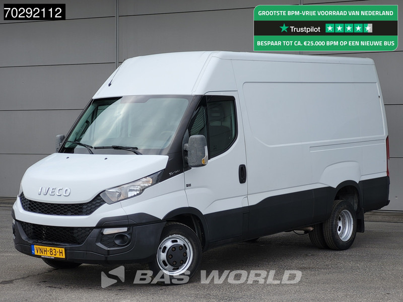 Iveco Daily 35C15 3,0L Dubbellucht L2H2 3,5t Trekhaak Navi Airco Cruise Camera L2 12m3 Airco Trekhaak Cruise control - Panelvan: fotoğraf 1 Iveco Daily 35C15 3,0L Dubbellucht L2H2 3,5t Trekhaak Navi Airco Cruise Camera L2 12m3 Airco Trekhaak Cruise control - Panelvan: fotoğraf 1