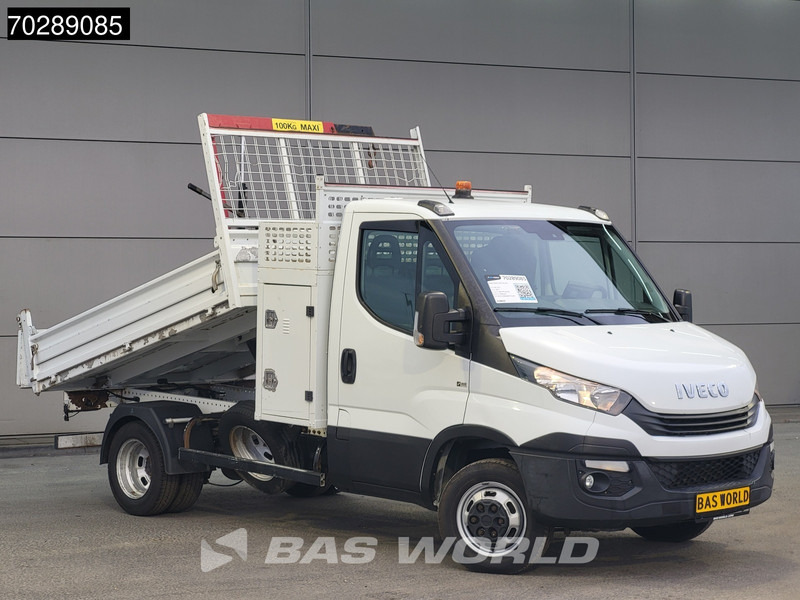 Iveco Daily 35C16 Kipper met Kraan Dubbellucht 3,5t Trekhaak Airco Cruise Camera Euro6 Crane Kran Kranwagen 2m3 Airco Trekhaak Cruise contro - Damperli kamyonet: fotoğraf 3 Iveco Daily 35C16 Kipper met Kraan Dubbellucht 3,5t Trekhaak Airco Cruise Camera Euro6 Crane Kran Kranwagen 2m3 Airco Trekhaak Cruise contro - Damperli kamyonet: fotoğraf 3