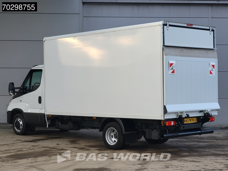 Iveco Daily 35C16 Laadklep Dubbellucht Bakwagen 160PK 3,5t Trekgewicht Airco Euro6 Meubelbak Koffer Airco - Kapalı kasa kamyonet: fotoğraf 2 Iveco Daily 35C16 Laadklep Dubbellucht Bakwagen 160PK 3,5t Trekgewicht Airco Euro6 Meubelbak Koffer Airco - Kapalı kasa kamyonet: fotoğraf 2