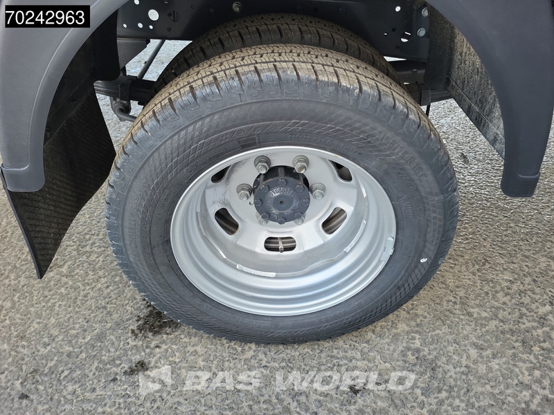 Yeni Açık kasa kamyonet Iveco Daily 35C18 3.0L Automaat 180PK 2025-Model Open laadbak Dubbel Cabine Navi ACC LED 3,5T Trekvermogen Euro6 Pritsche Pickup Airco Dubbe: fotoğraf 7 Yeni Açık kasa kamyonet Iveco Daily 35C18 3.0L Automaat 180PK 2025-Model Open laadbak Dubbel Cabine Navi ACC LED 3,5T Trekvermogen Euro6 Pritsche Pickup Airco Dubbe: fotoğraf 7