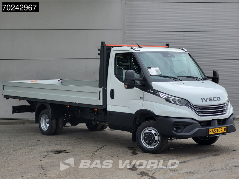 Iveco Daily 35C18 3.0L Automaat 2025-Model Open laadbak Dubbellucht Navi ACC LED 3,5T Trekvermogen Euro6 Pritsche Pickup Airco - Açık kasa kamyonet: fotoğraf 3 Iveco Daily 35C18 3.0L Automaat 2025-Model Open laadbak Dubbellucht Navi ACC LED 3,5T Trekvermogen Euro6 Pritsche Pickup Airco - Açık kasa kamyonet: fotoğraf 3