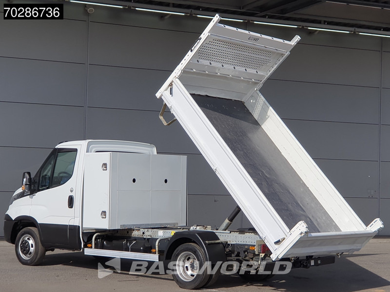 Iveco Daily 35C18 3.0L Automaat Kipper met Kist Dubbellucht 3,5t Trekhaak Airco Euro6 Tipper Kieper Benne 2m3 Airco Trekhaak Cruise control - Damperli kamyonet: fotoğraf 2 Iveco Daily 35C18 3.0L Automaat Kipper met Kist Dubbellucht 3,5t Trekhaak Airco Euro6 Tipper Kieper Benne 2m3 Airco Trekhaak Cruise control - Damperli kamyonet: fotoğraf 2