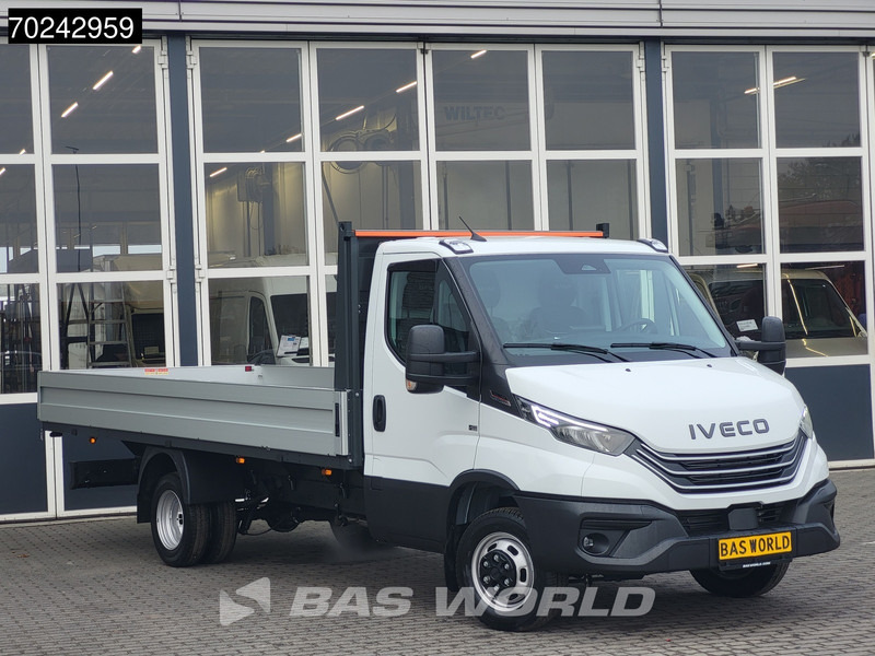 Iveco Daily 35C18 3.0L Automaat Nwe model 2025 Open laadbak Navi ACC LED 3,5T Trekvermogen Pritsche Pickup Airco - Açık kasa kamyonet: fotoğraf 3 Iveco Daily 35C18 3.0L Automaat Nwe model 2025 Open laadbak Navi ACC LED 3,5T Trekvermogen Pritsche Pickup Airco - Açık kasa kamyonet: fotoğraf 3