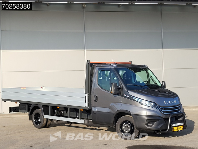 Iveco Daily 35C21 3.0 210PK Black Edition 2025model Open laadbak CarPlay ACC LED 3,5T Trekvermogen Pritsche Pickup Airco - Açık kasa kamyonet: fotoğraf 5 Iveco Daily 35C21 3.0 210PK Black Edition 2025model Open laadbak CarPlay ACC LED 3,5T Trekvermogen Pritsche Pickup Airco - Açık kasa kamyonet: fotoğraf 5