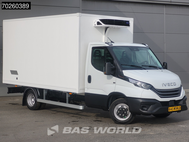 Iveco Daily 35C21 3.0L Koelwagen Vries Carrier Xarios 350 230V stekker CarPlay Airco ACC Koel Koeler Vriezer Vrieswagen Kühler Bakwagen Kühl - Frigorifik kamyonet: fotoğraf 5 Iveco Daily 35C21 3.0L Koelwagen Vries Carrier Xarios 350 230V stekker CarPlay Airco ACC Koel Koeler Vriezer Vrieswagen Kühler Bakwagen Kühl - Frigorifik kamyonet: fotoğraf 5