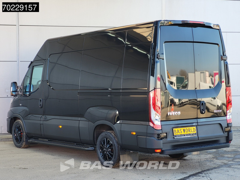 Iveco Daily 35S16 Automaat Black Edition L2H2 Airco Cruise LM-Velgen 3500kg trekgewicht Euro6 L2 12m3 Airco Cruise control - Panelvan: fotoğraf 5 Iveco Daily 35S16 Automaat Black Edition L2H2 Airco Cruise LM-Velgen 3500kg trekgewicht Euro6 L2 12m3 Airco Cruise control - Panelvan: fotoğraf 5