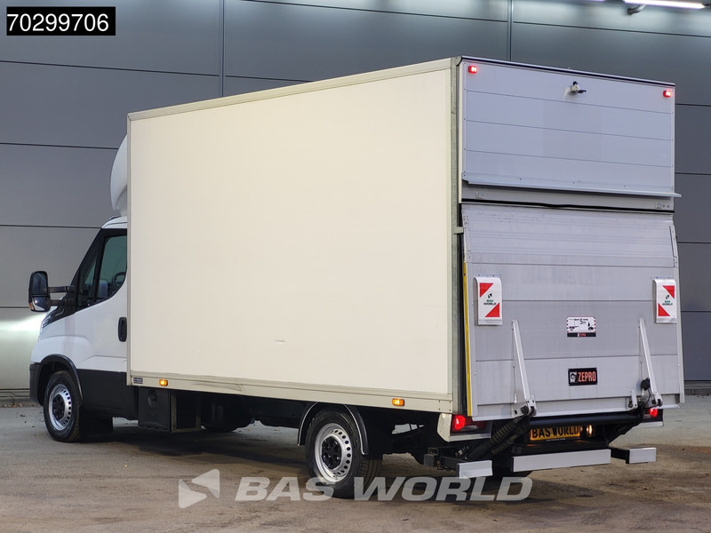 Iveco Daily 35S16 Laadklep Automaat Zijdeur Bakwagen 160PK LED Navi Airco Cruise Camera Standkachel Euro6 Meubelbak Koffer Airco - Kapalı kasa kamyonet: fotoğraf 2 Iveco Daily 35S16 Laadklep Automaat Zijdeur Bakwagen 160PK LED Navi Airco Cruise Camera Standkachel Euro6 Meubelbak Koffer Airco - Kapalı kasa kamyonet: fotoğraf 2