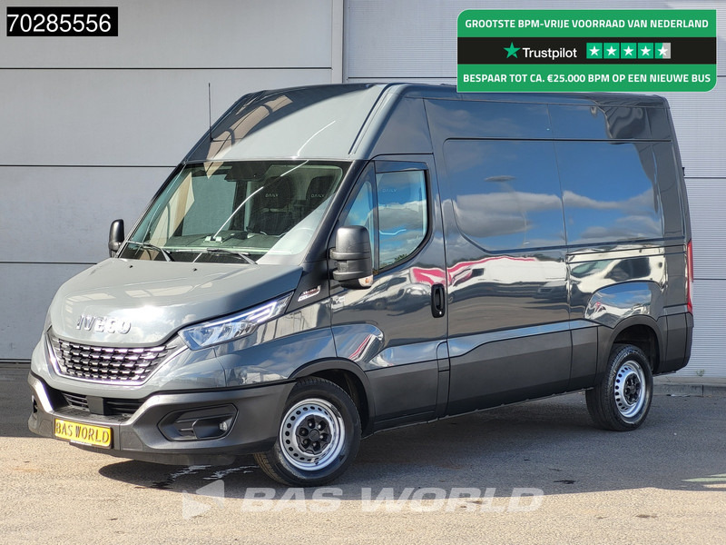 Iveco Daily 35S18 3.0L Automaat 180PK L2H2 3500kg Trekhaak LED Navi Airco Cruise Camera Euro6 L2 11m3 Airco Trekhaak Cruise control - Panelvan: fotoğraf 1 Iveco Daily 35S18 3.0L Automaat 180PK L2H2 3500kg Trekhaak LED Navi Airco Cruise Camera Euro6 L2 11m3 Airco Trekhaak Cruise control - Panelvan: fotoğraf 1