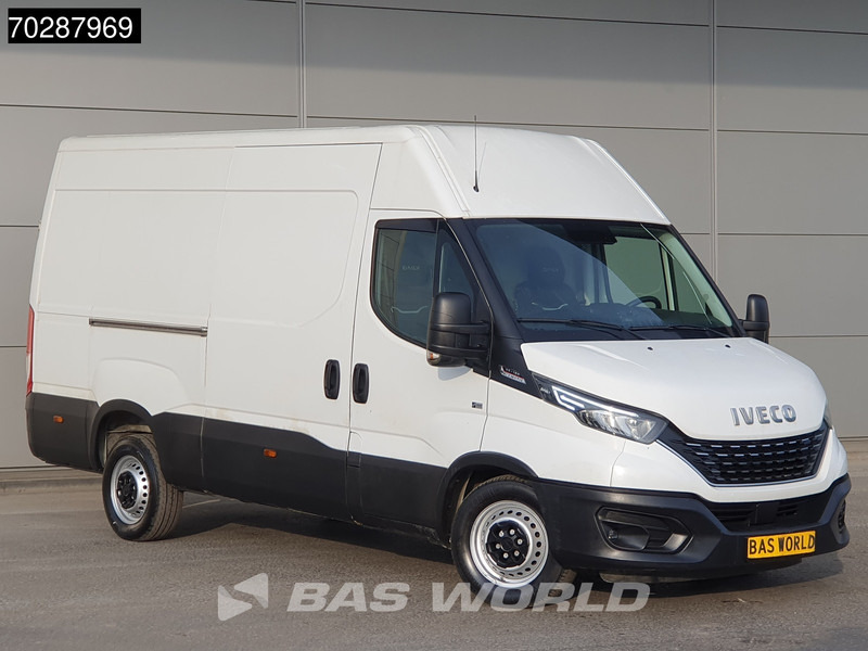 Iveco Daily 35S18 3.0L Automaat L2H2 3,5t Trekhaak 180PK LED Navi Airco Cruise Camera Euro6 L2 12m3 Airco Trekhaak Cruise control - Panelvan: fotoğraf 5 Iveco Daily 35S18 3.0L Automaat L2H2 3,5t Trekhaak 180PK LED Navi Airco Cruise Camera Euro6 L2 12m3 Airco Trekhaak Cruise control - Panelvan: fotoğraf 5
