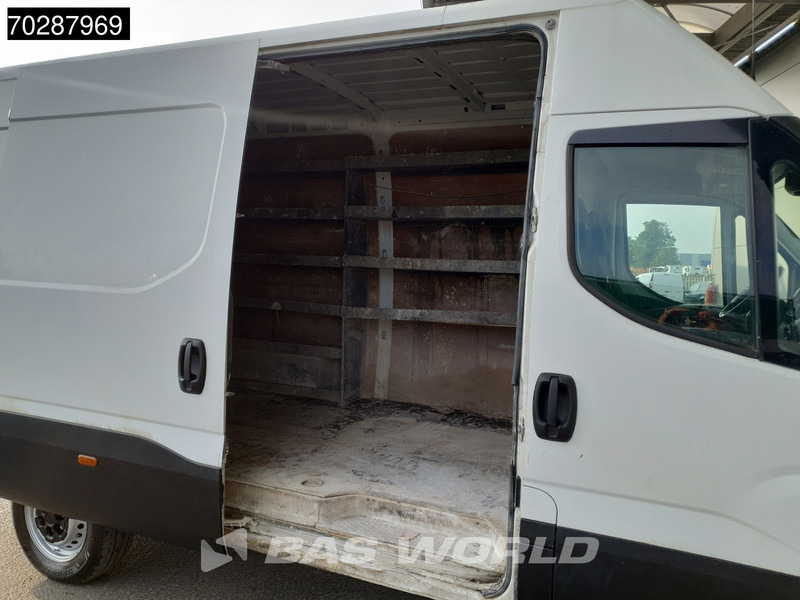 Panelvan Iveco Daily 35S18 3.0L Automaat L2H2 3,5t Trekhaak 180PK LED Navi Airco Cruise Camera Euro6 L2 12m3 Airco Trekhaak Cruise control: fotoğraf 7
