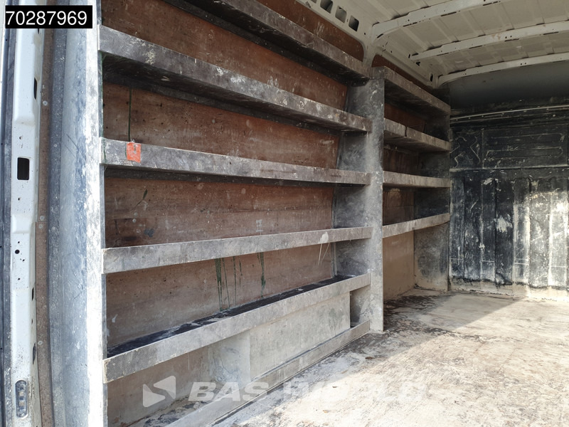 Panelvan Iveco Daily 35S18 3.0L Automaat L2H2 3,5t Trekhaak 180PK LED Navi Airco Cruise Camera Euro6 L2 12m3 Airco Trekhaak Cruise control: fotoğraf 8
