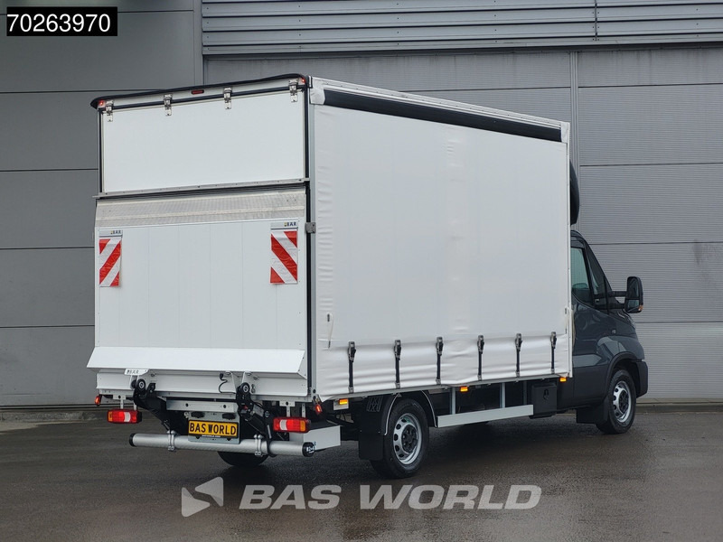 Iveco Daily 35S18 3.0L Automaat Schuifzeilen Laadklep 2025-Model ACC LED Navi 3,5t Trekvermogen Euro6 Schuifzeil Zeilen Meubelbak Bakwagen K - Tenteli kamyonet: fotoğraf 2 Iveco Daily 35S18 3.0L Automaat Schuifzeilen Laadklep 2025-Model ACC LED Navi 3,5t Trekvermogen Euro6 Schuifzeil Zeilen Meubelbak Bakwagen K - Tenteli kamyonet: fotoğraf 2