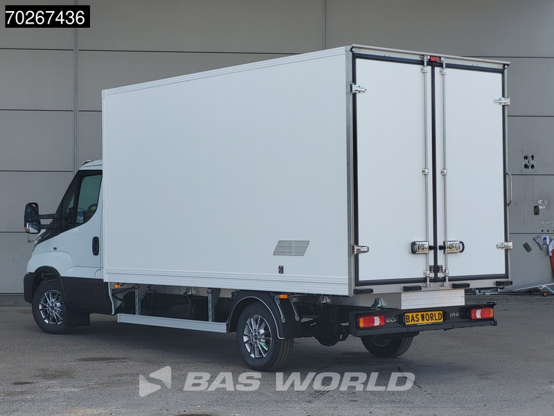Iveco Daily 35S18 3.0L Koelwagen Thermoking C-250 LED ACC Navi Airco Koel Koeler Kühl Kühler Bakwagen Kühlkoffer 17m3 Airco - Frigorifik kamyonet: fotoğraf 2 Iveco Daily 35S18 3.0L Koelwagen Thermoking C-250 LED ACC Navi Airco Koel Koeler Kühl Kühler Bakwagen Kühlkoffer 17m3 Airco - Frigorifik kamyonet: fotoğraf 2