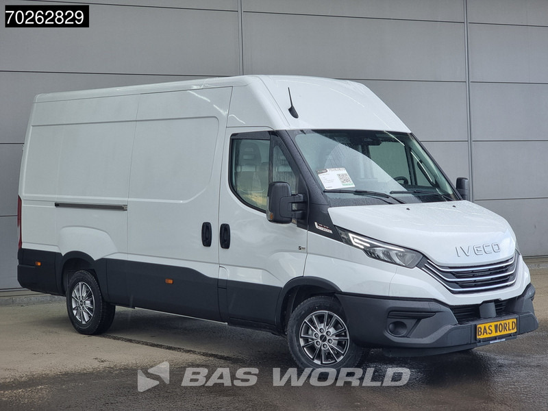 Iveco Daily 35S21 3.0L Automaat 2025 model L2H2 Trekhaak Tacho ACC LED CarPlay Velgen Camera L2H2 12m3 Airco Trekhaak - Panelvan: fotoğraf 2 Iveco Daily 35S21 3.0L Automaat 2025 model L2H2 Trekhaak Tacho ACC LED CarPlay Velgen Camera L2H2 12m3 Airco Trekhaak - Panelvan: fotoğraf 2
