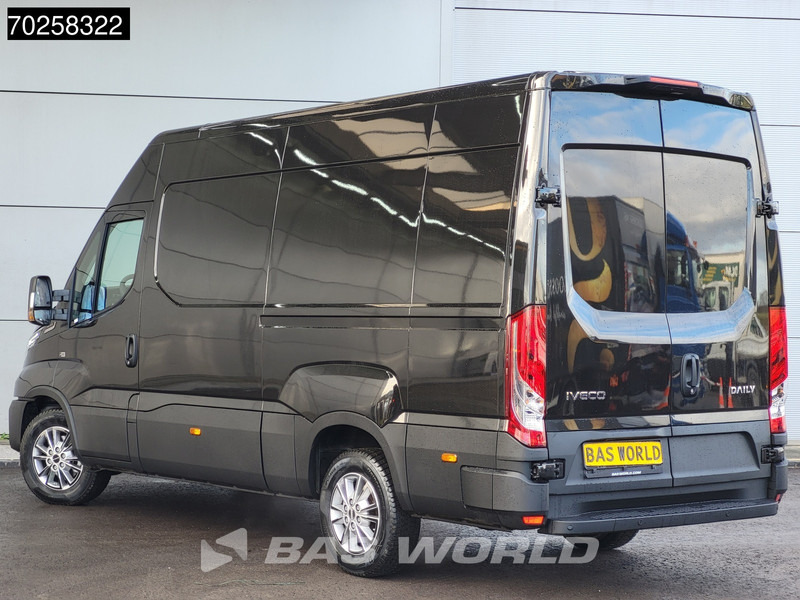 Iveco Daily 35S21 3.0L Automaat 210PK L2H2 2025-Model 3,5t Trekvermogen ACC LED CarPlay Camera Parkeersensoren Velgen Euro6 L2 12m3 Airco - Panelvan: fotoğraf 5 Iveco Daily 35S21 3.0L Automaat 210PK L2H2 2025-Model 3,5t Trekvermogen ACC LED CarPlay Camera Parkeersensoren Velgen Euro6 L2 12m3 Airco - Panelvan: fotoğraf 5