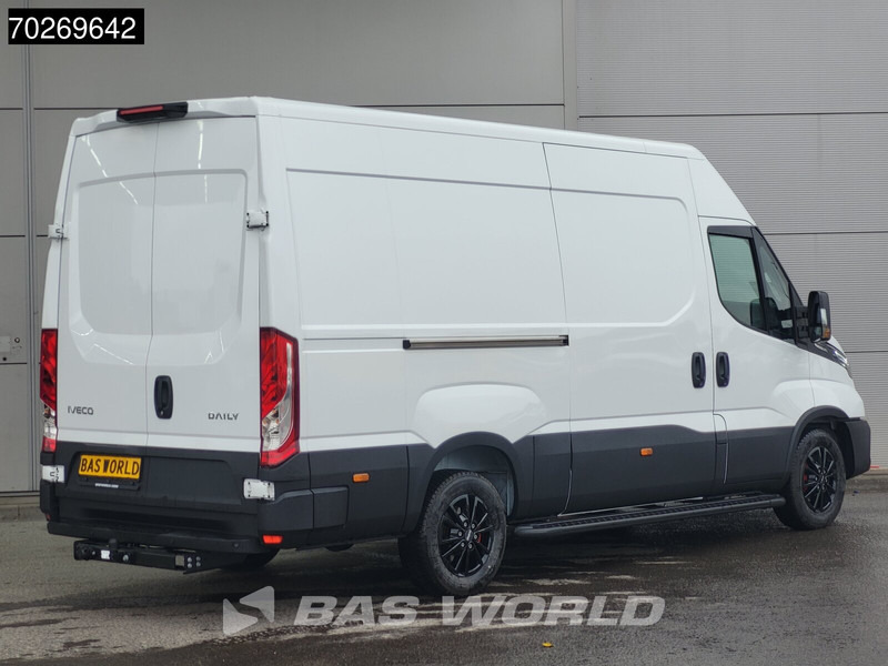 Iveco Daily 35S21 3.0L Automaat Black Edition 2025 model L2H2 Trekhaak Tacho ACC LED CarPlay Velgen Camera 12m3 Airco Trekhaak - Panelvan: fotoğraf 5 Iveco Daily 35S21 3.0L Automaat Black Edition 2025 model L2H2 Trekhaak Tacho ACC LED CarPlay Velgen Camera 12m3 Airco Trekhaak - Panelvan: fotoğraf 5