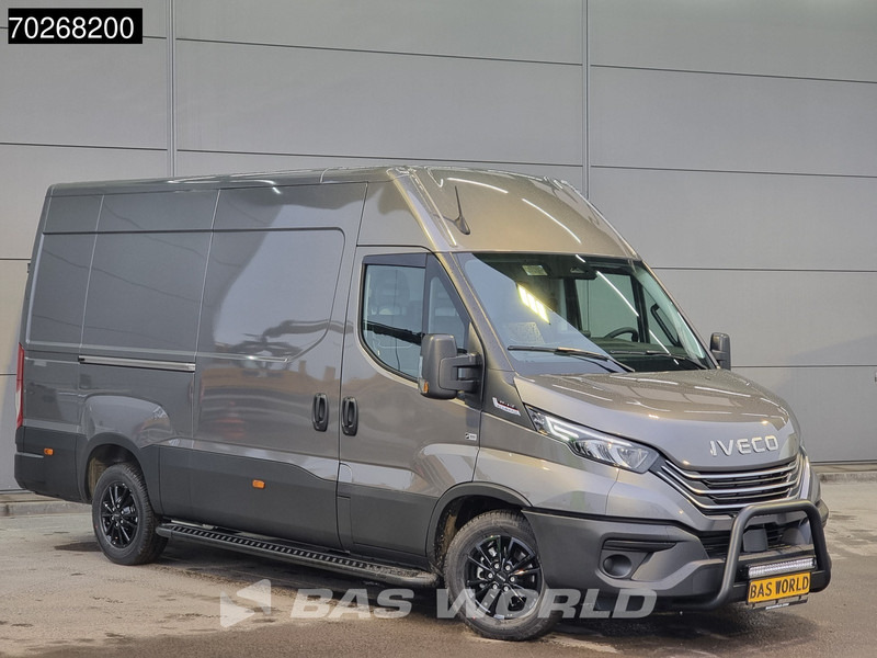 Iveco Daily 35S21 Automaat 2025model Black Edition L2H2 Trekhaak ACC LED CarPlay Camera 12m3 Airco Trekhaak - Panelvan: fotoğraf 2 Iveco Daily 35S21 Automaat 2025model Black Edition L2H2 Trekhaak ACC LED CarPlay Camera 12m3 Airco Trekhaak - Panelvan: fotoğraf 2