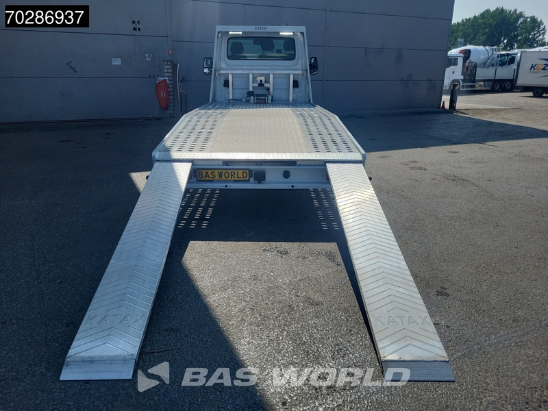 Iveco Daily 35S18 Automaat Autotransporter 3,5t Trekhaak Navi Airco LED ACC Euro6 Oprijwagen Cartransporter Trekhaak - Kamyonet: fotoğraf 5 Iveco Daily 35S18 Automaat Autotransporter 3,5t Trekhaak Navi Airco LED ACC Euro6 Oprijwagen Cartransporter Trekhaak - Kamyonet: fotoğraf 5