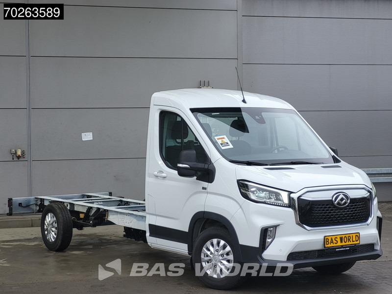 Maxus eDeliver 9 204PK 65kWh Elektrisch 140km WLTP Automaat Chassis Cabine L4 400cm WB Fahrgestell Airco - Kamyonet, Elektrikli kamyonet: fotoğraf 3 Maxus eDeliver 9 204PK 65kWh Elektrisch 140km WLTP Automaat Chassis Cabine L4 400cm WB Fahrgestell Airco - Kamyonet, Elektrikli kamyonet: fotoğraf 3