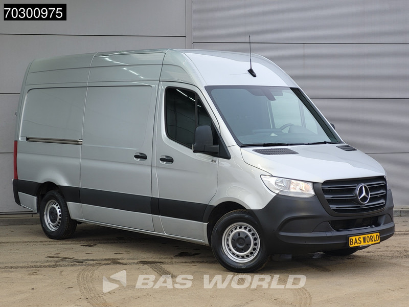 Mercedes-Benz Sprinter 315 CDI Automaat L2H2 150PK Airco Camera Parkeersensoren MBUX CarPlay Euro6 L2 Airco - Küçük panelvan: fotoğraf 3 Mercedes-Benz Sprinter 315 CDI Automaat L2H2 150PK Airco Camera Parkeersensoren MBUX CarPlay Euro6 L2 Airco - Küçük panelvan: fotoğraf 3