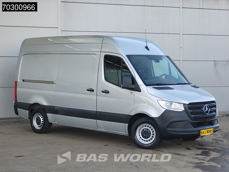 Mercedes-Benz Sprinter 315 CDI Automaat L2H2 150PK Airco Camera Parkeersensoren MBUX CarPlay Euro6 L2 Airco - Küçük panelvan: fotoğraf 5 Mercedes-Benz Sprinter 315 CDI Automaat L2H2 150PK Airco Camera Parkeersensoren MBUX CarPlay Euro6 L2 Airco - Küçük panelvan: fotoğraf 5